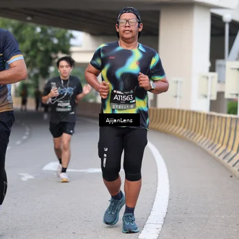 Runner Photo 6446125