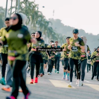 Runner Photo 6446141