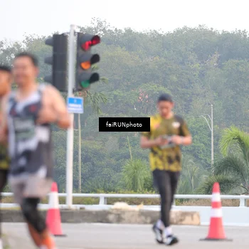 Runner Photo 6446233