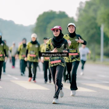 Runner Photo 6446239