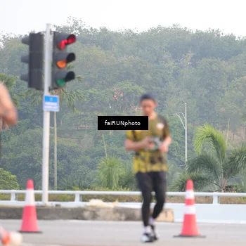Runner Photo 6446240