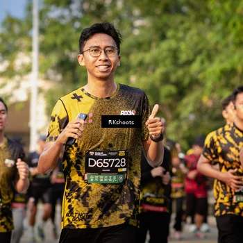 Runner Photo 6446252