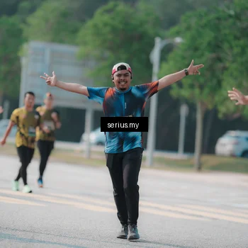 Runner Photo 6446342