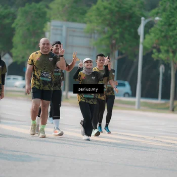 Runner Photo 6446359