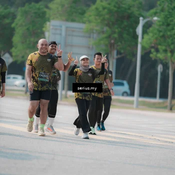 Runner Photo 6446362