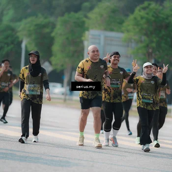 Runner Photo 6446364