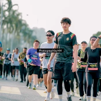 Runner Photo 6446374