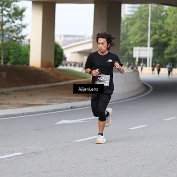 Runner Photo 6446378