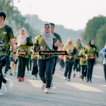 Runner Photo 6446386