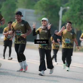 Runner Photo 6446392