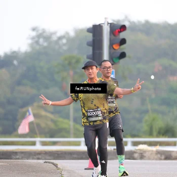 Runner Photo 6446398