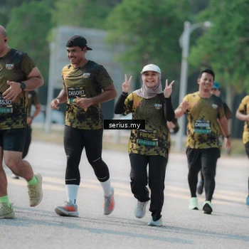 Runner Photo 6446406