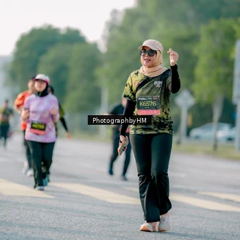 Runner Photo 6446411