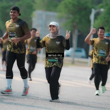 Runner Photo 6446413