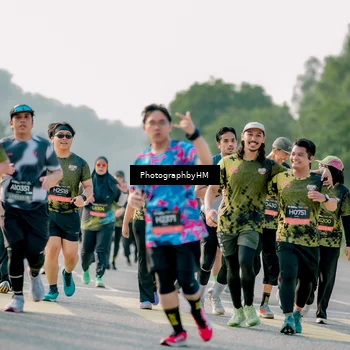Runner Photo 6446423