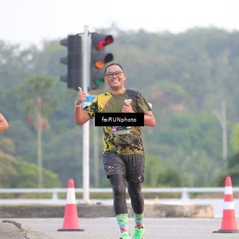 Runner Photo 6446438