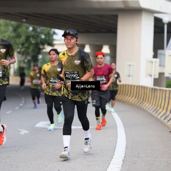 Runner Photo 6446439