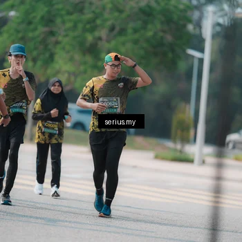 Runner Photo 6446446