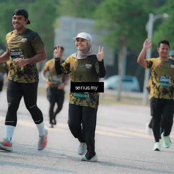 Runner Photo 6446464