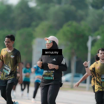 Runner Photo 6446466