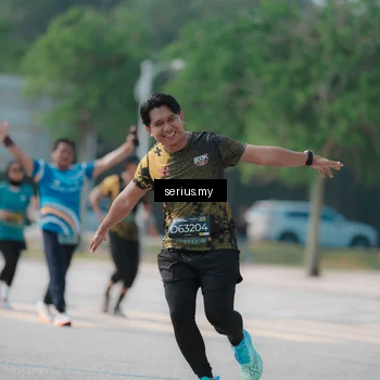 Runner Photo 6446485