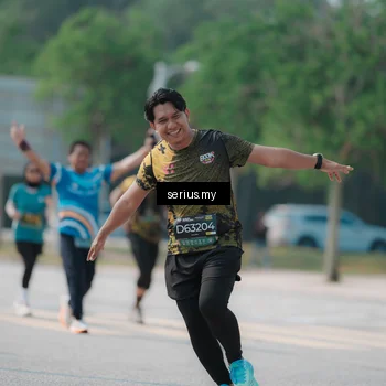 Runner Photo 6446489