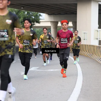 Runner Photo 6446496