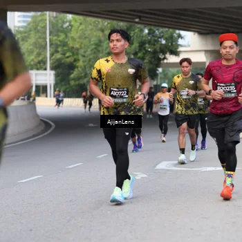 Runner Photo 6446498