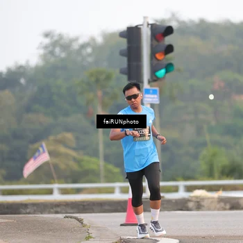 Runner Photo 6446500