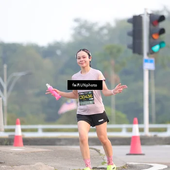 Runner Photo 6446503