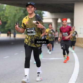 Runner Photo 6446517