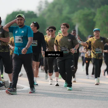 Runner Photo 6446523
