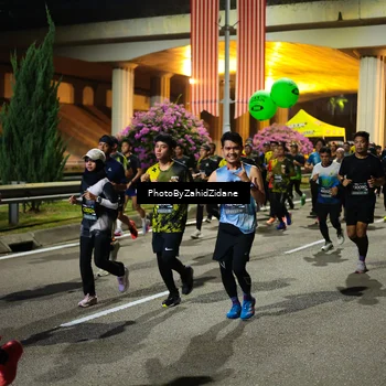 Runner Photo 6446533