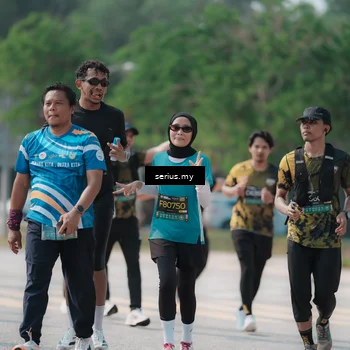 Runner Photo 6446549