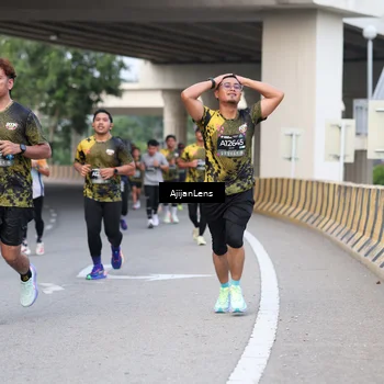 Runner Photo 6446555