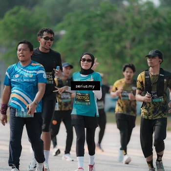 Runner Photo 6446557