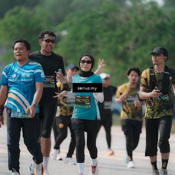 Runner Photo 6446559