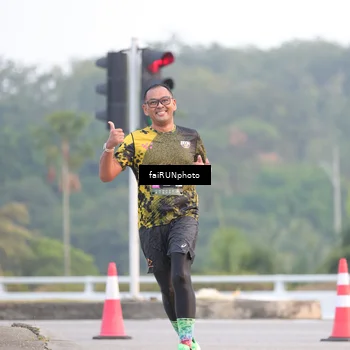 Runner Photo 6446575