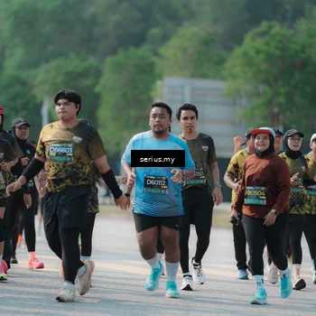 Runner Photo 6446581
