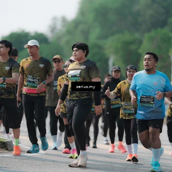 Runner Photo 6446595