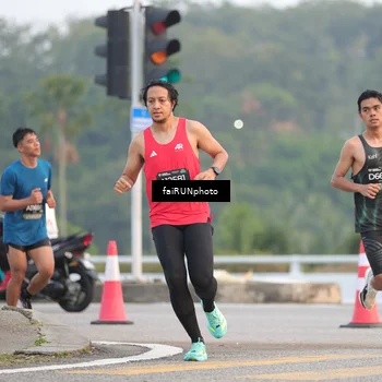 Runner Photo 6446656