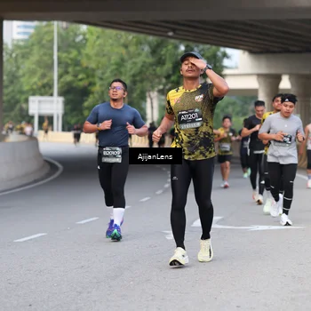 Runner Photo 6446688