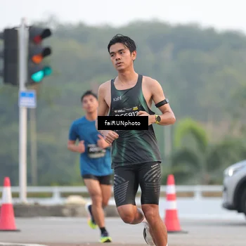 Runner Photo 6446704