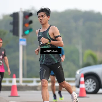 Runner Photo 6446706
