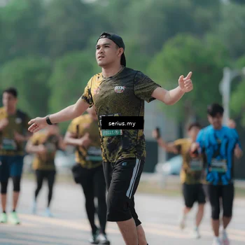 Runner Photo 6446724