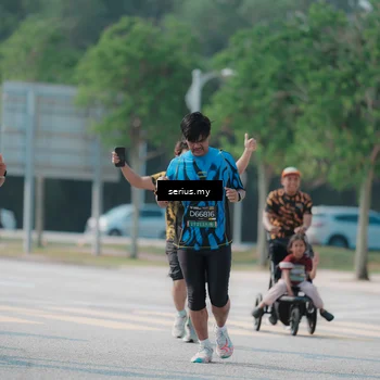 Runner Photo 6446727