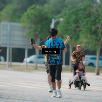 Runner Photo 6446728