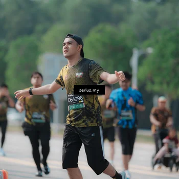 Runner Photo 6446736