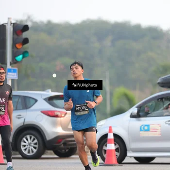 Runner Photo 6446738