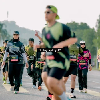 Runner Photo 6446742